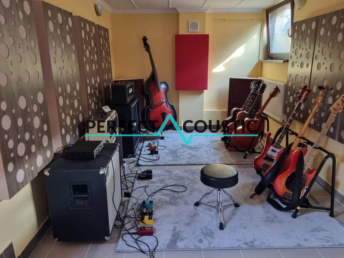 Akustický panel v zkušebně