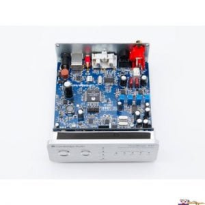 Cambridge-Audio-Dacmagic-100-interni