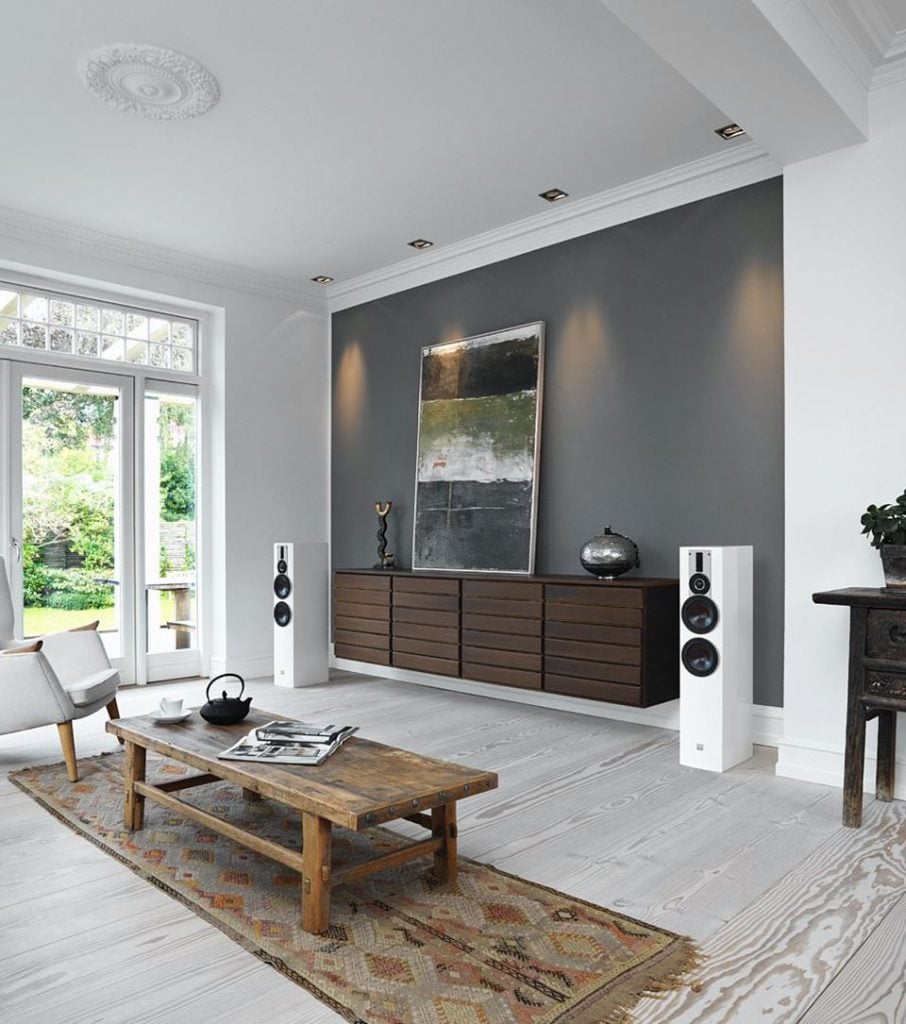 Velká věž Altavoz Dali Rubicon 6