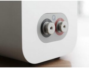 q akustická zadní stěna